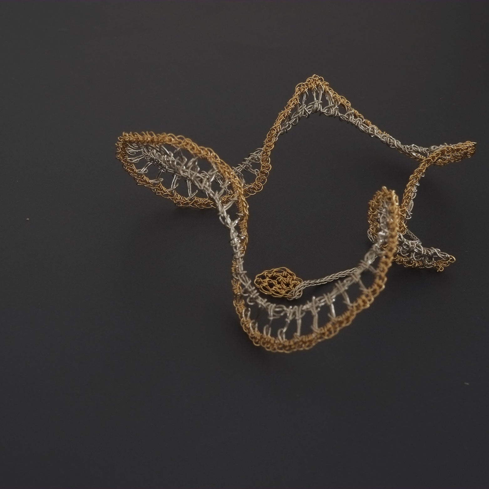 Furifuri Bracelet(シルバー×ゴールド)Takahashi Naomi - Crochet with Wire -