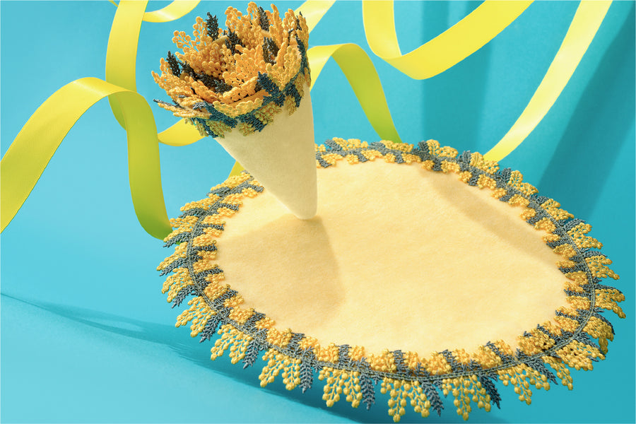 クルっと畳んでポケットに花束を「ミモザブーケ」