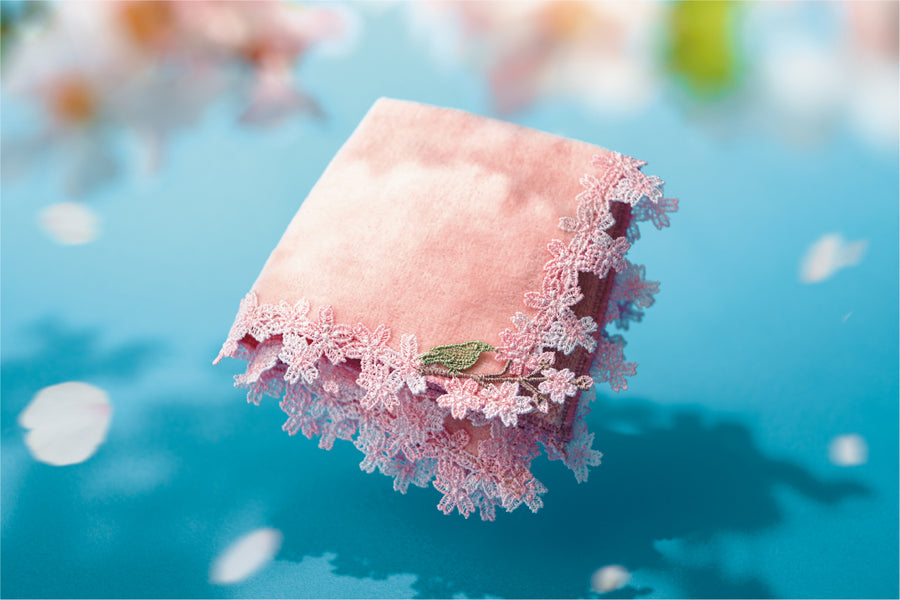 高貴で清純な日本の桜。近沢レース店の歴代の「桜シリーズ」をご紹介！