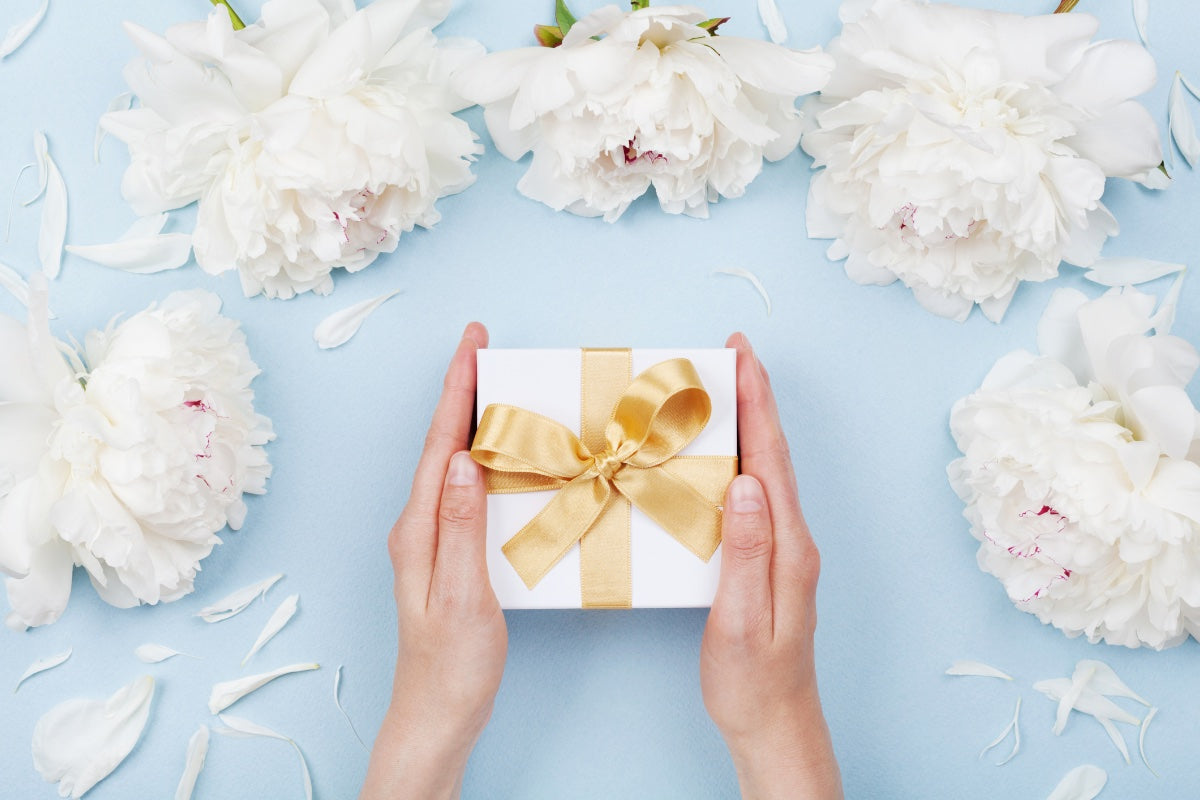 結婚祝いにおすすめのギフト20選！贈る時に気を付けたいポイントも紹介
