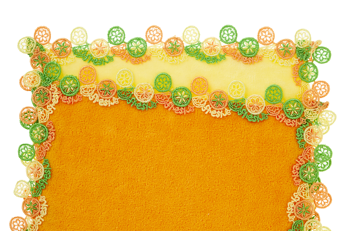 持っているだけで元気が出そう！シーズンタオルハンカチ「シトラス 