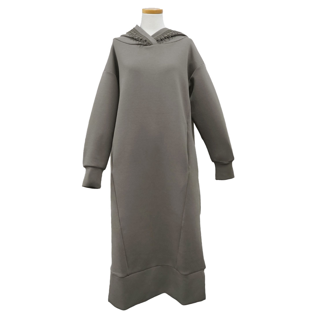 ⚫︎美品 TO BE CHIC シュクレフラワーレースコンビパーカー　44 ⚫︎美品 TO BE CHIC シュクレフラワーレースコンビパーカー 44