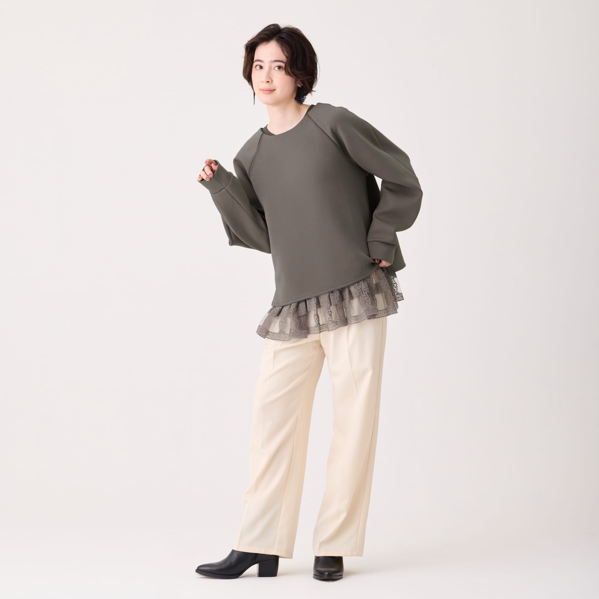 クロスチュールシリーズ／クロップドカットソー（グレー・L